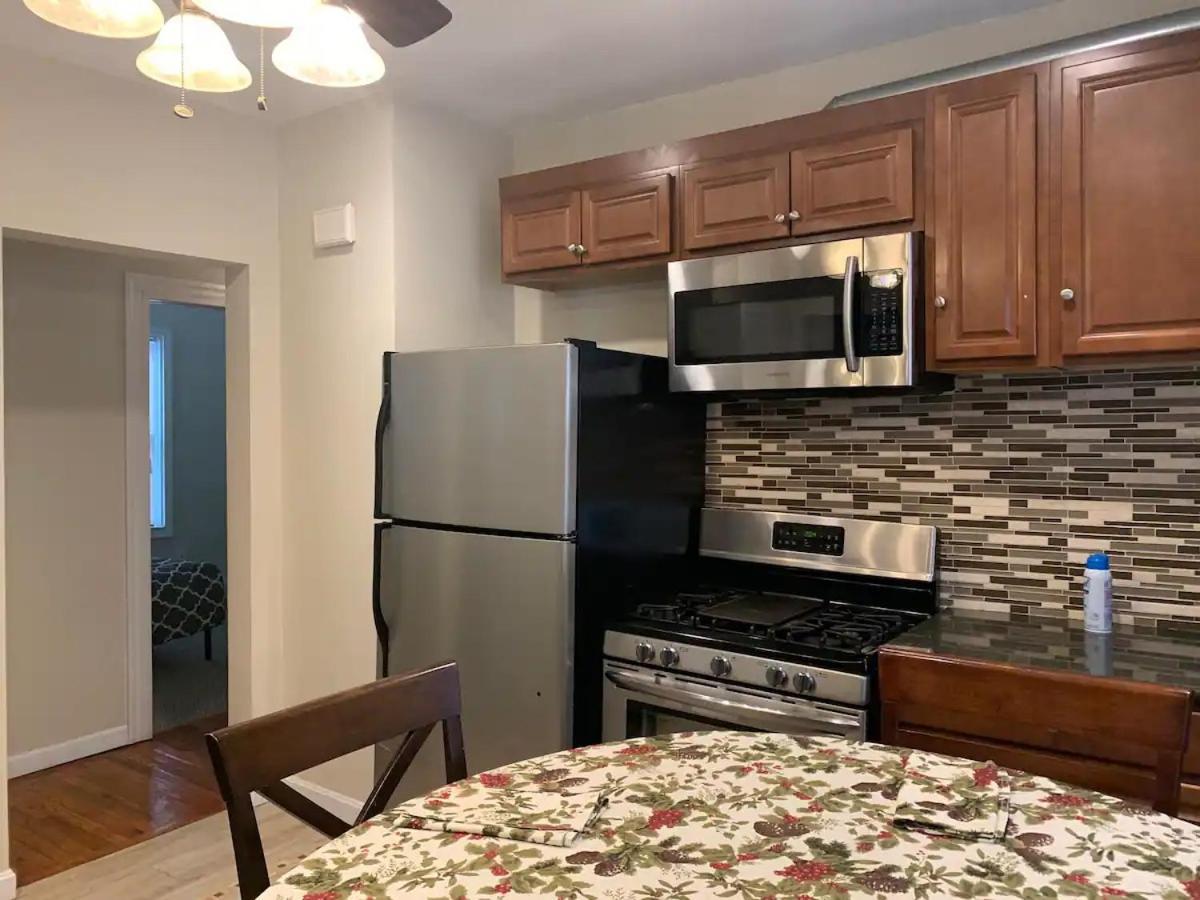 פרובידנס Charming Urban Apartment Getaway מראה חיצוני תמונה